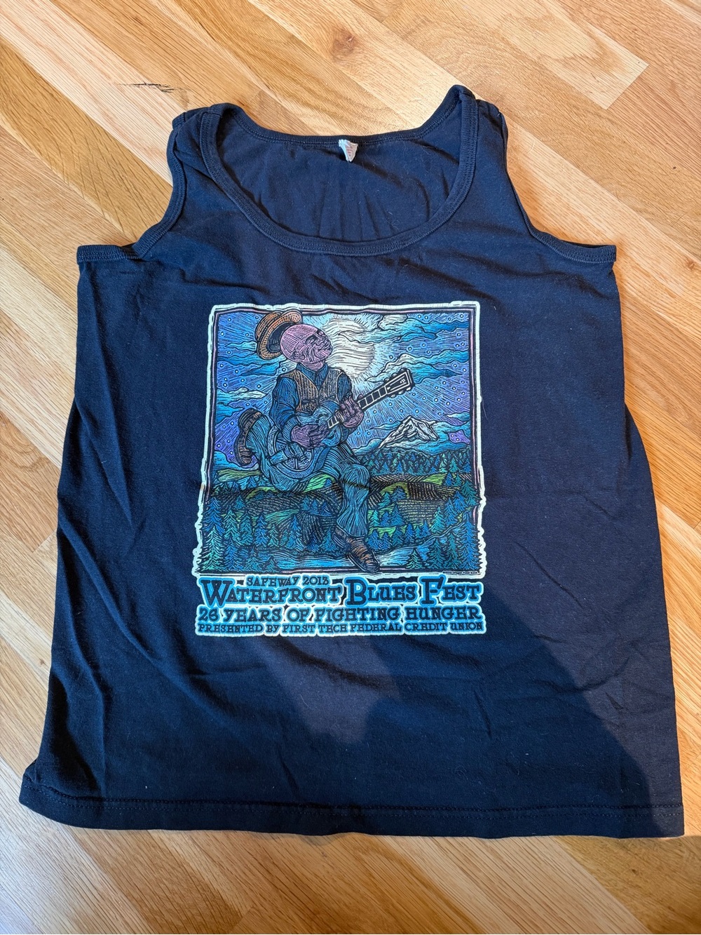 Women’s S- portland waterfront blues fest tank